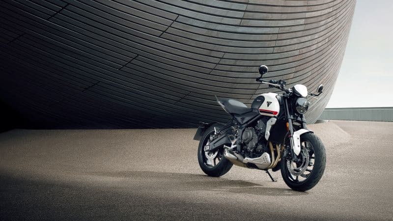 Triumph Trident 660 Nakes Wallpaper