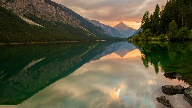 Lake Plansee Austria Wallpaper