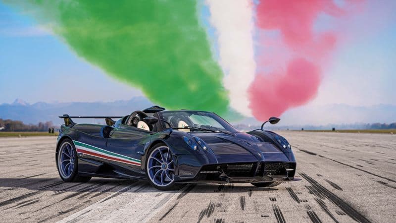 Pagani Huayra Tricolore 2021 Wallpaper
