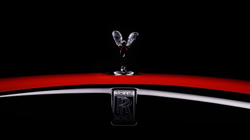 Rolls-Royce Dawn Black Badge Spirit of Ecstasy Wallpaper