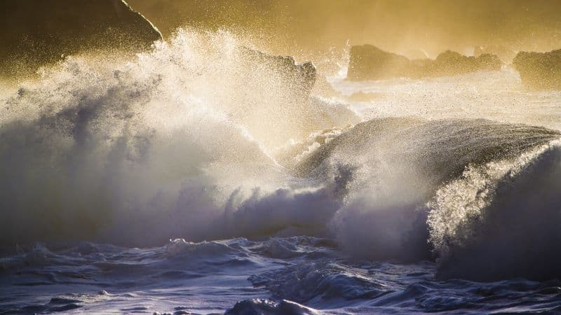 Huge Waves Sunset Wallpaper