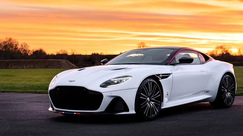 Aston Martin DBS Superleggera Luxury sports cars Wallpaper