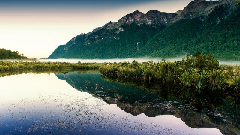 Mirror Lakes New Zealand Wallpaper