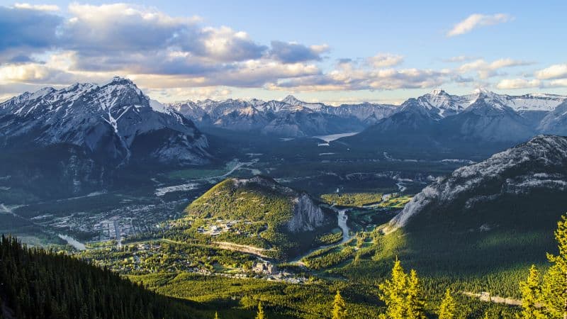 Banff Town Alberta Wallpaper