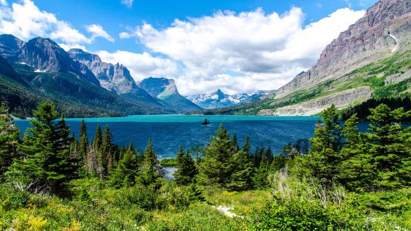 Wild Goose Island Saint Mary Lake Wallpaper