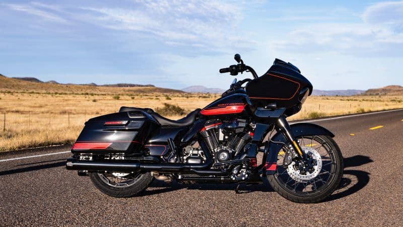 Harley-Davidson CVO 2021 Wallpaper