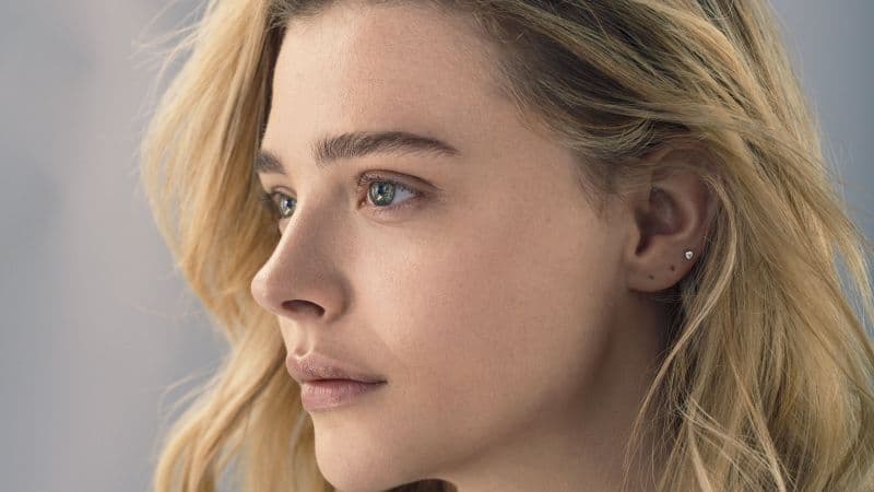 Chloe Grace Moretz iPhone Wallpaper