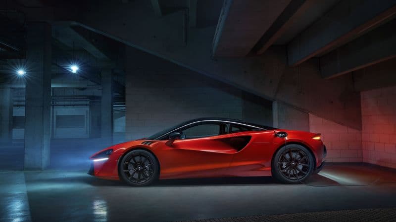 McLaren Artura Supercars Wallpaper