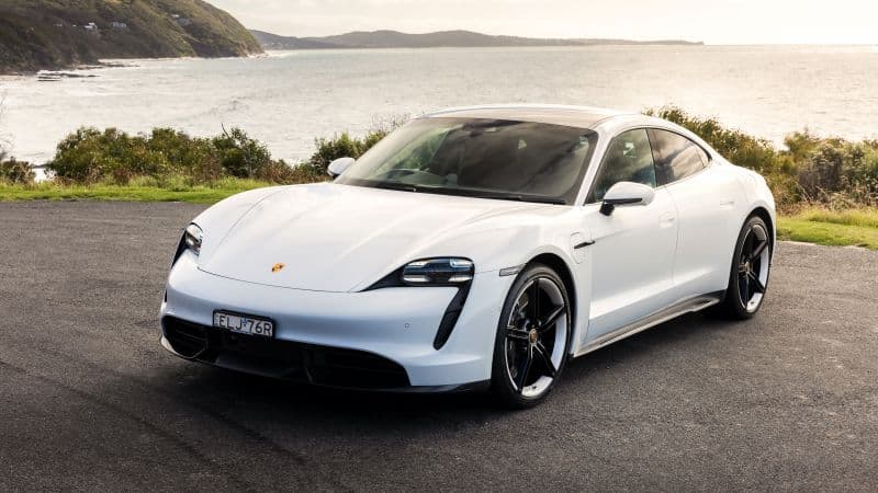 Porsche Taycan Turbo S Luxury cars Wallpaper