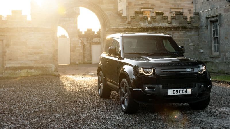Land Rover Defender 90 V8 Carpathian Edition Wallpaper
