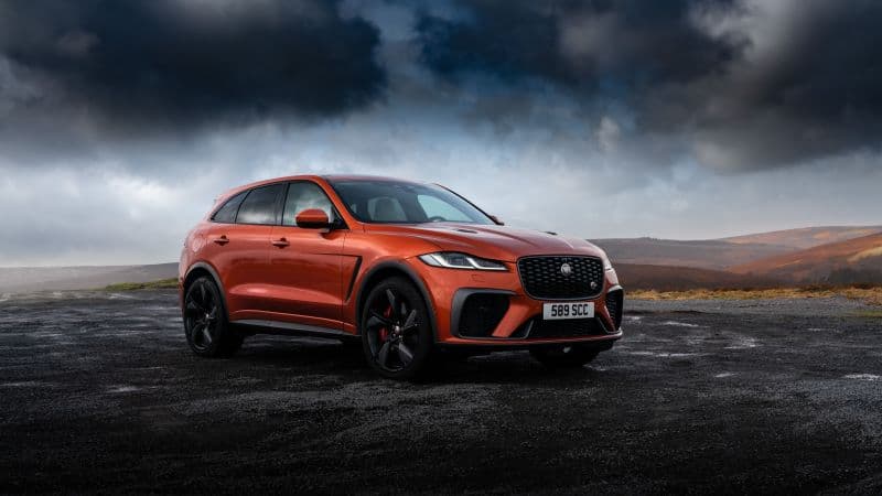 Jaguar F-Pace SVR 5K Wallpaper