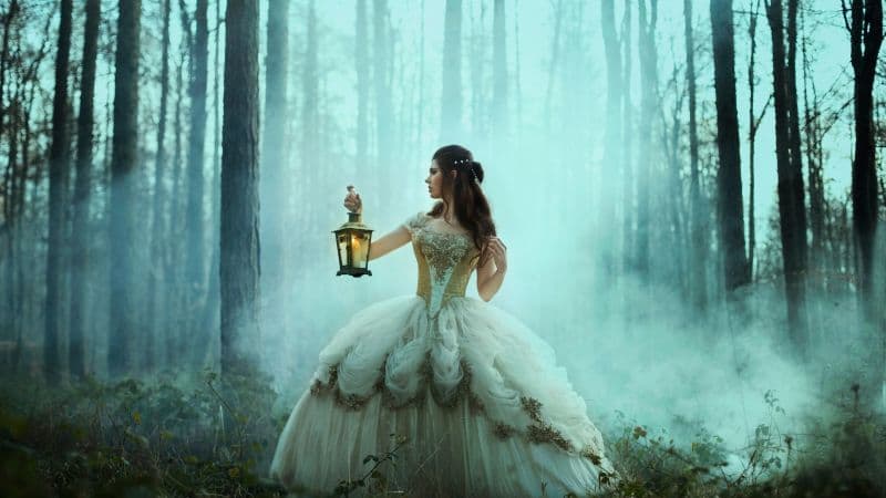 Girl Lamp Wallpaper