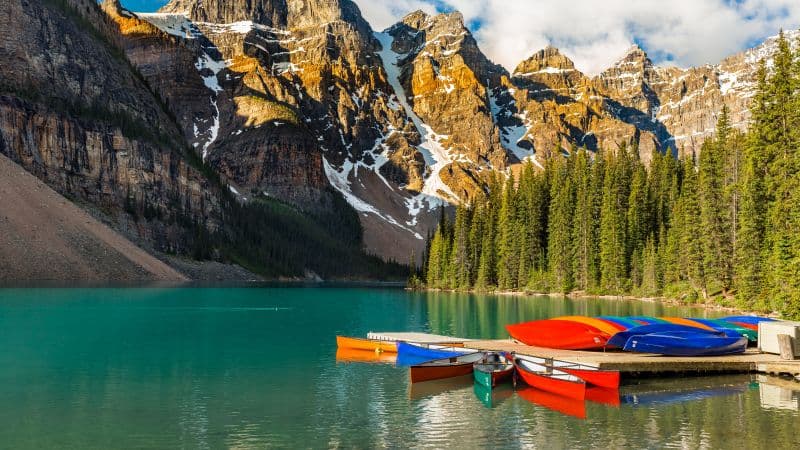 Moraine Lake Kayak boats Wallpaper