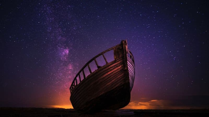 Wrecked Boat Sailing boat Wallpaper