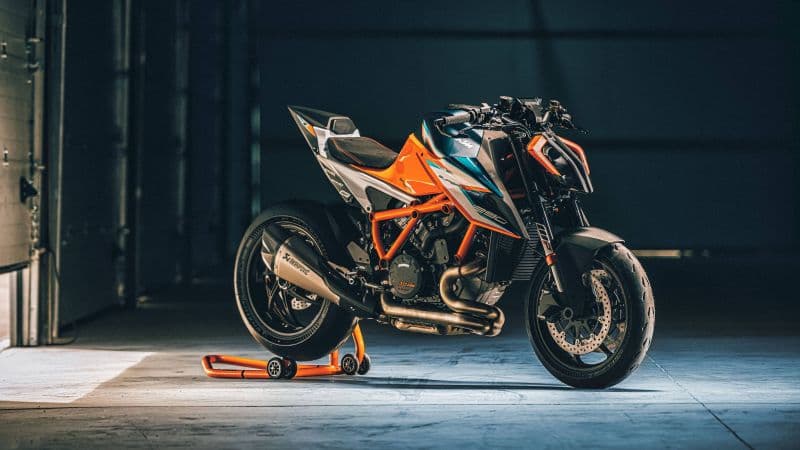 KTM 1290 Super Duke RR 5K Wallpaper