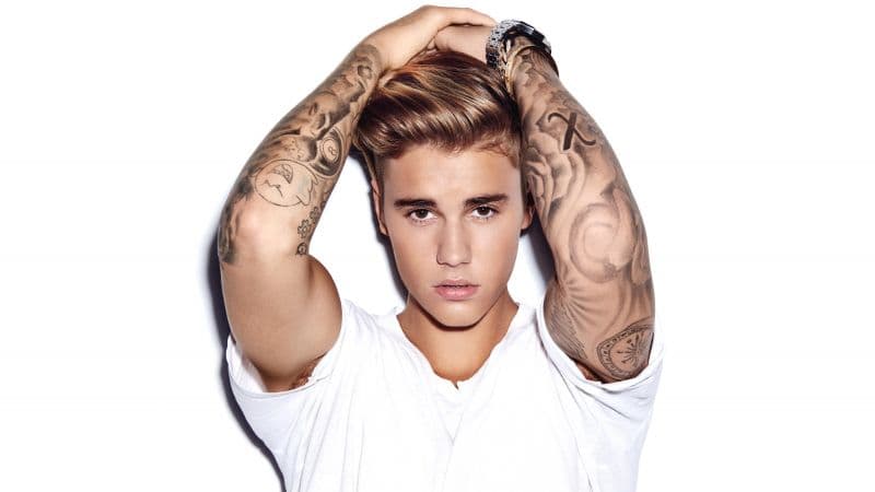 Justin Bieber Pop singer Wallpaper