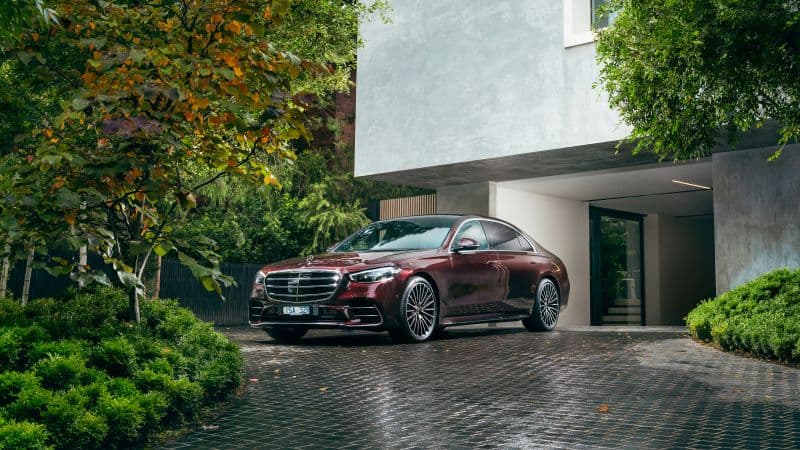 Mercedes-Benz S 450 4MATIC AMG Line Luxury Sedan Wallpaper