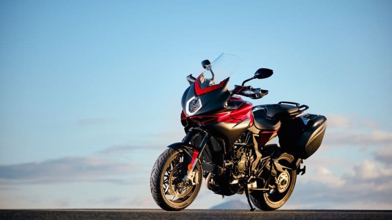 MV Agusta Turismo Veloce Lusso SCS 2021 Wallpaper