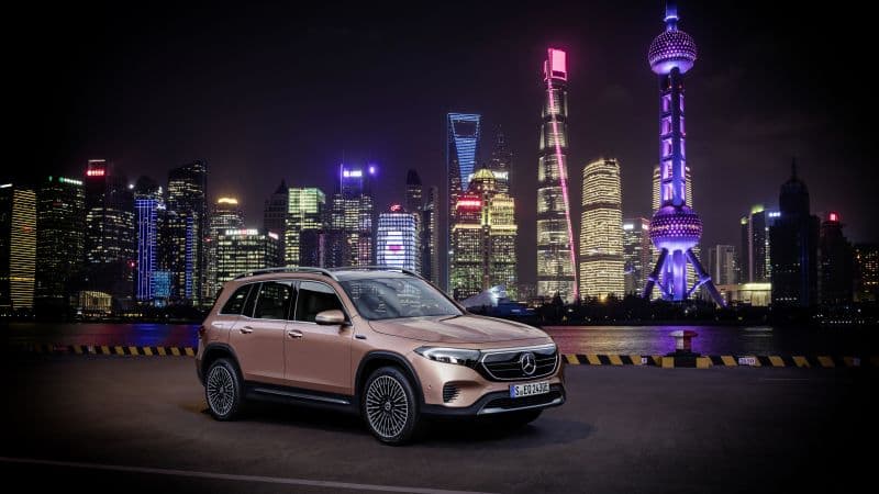 Mercedes-Benz EQB 350 4MATIC Electric Art Line Wallpaper