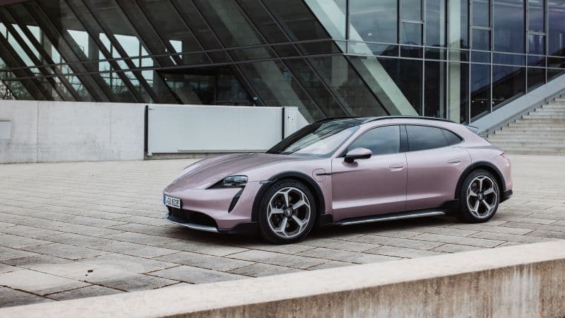 Porsche Taycan 4 Cross Turismo 2021 Wallpaper