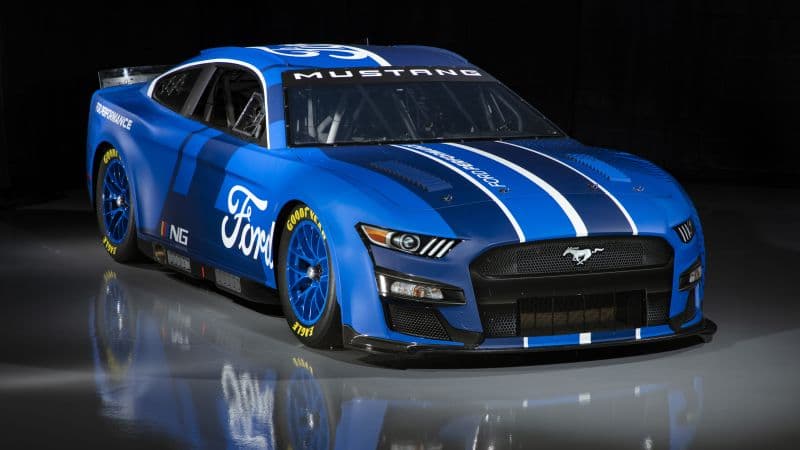 Ford Mustang 8K Wallpaper