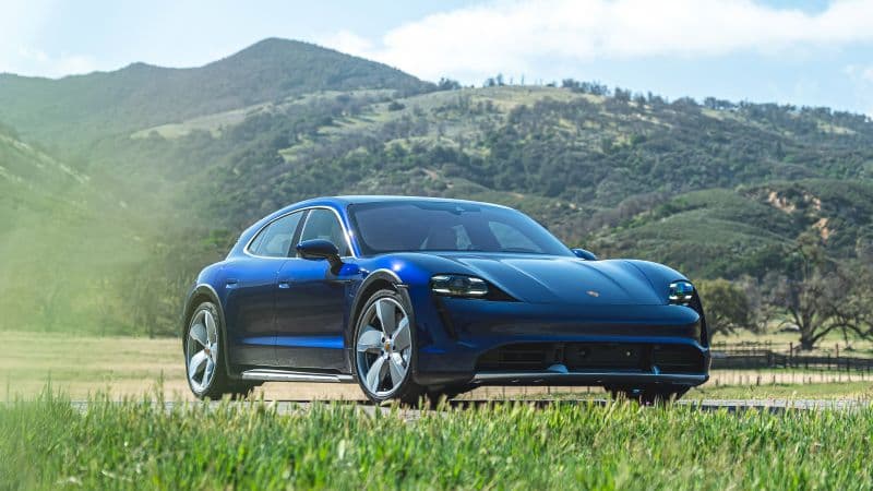 Porsche Taycan Turbo Cross Turismo 2021 Wallpaper