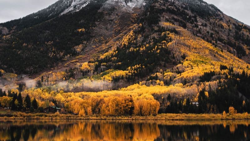 Mountain Hill Wallpaper