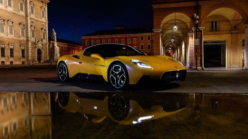 Maserati MC20 Coupé 2021 Wallpaper