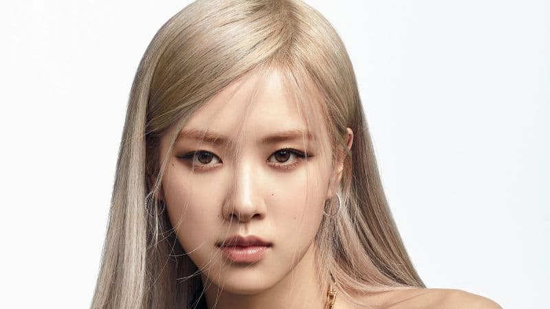 Rose (Blackpink) Portrait Wallpaper