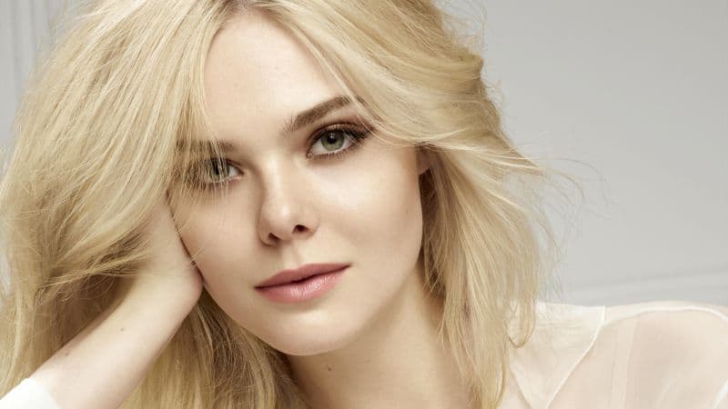 Elle Fanning American actress Wallpaper
