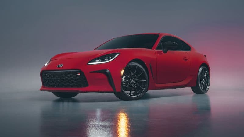 Toyota GR 86 8K Wallpaper