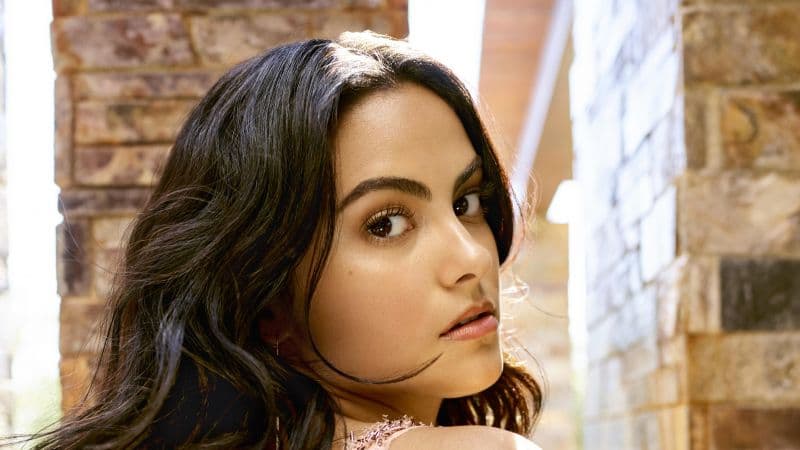 Camila Mendes iPhone Wallpaper