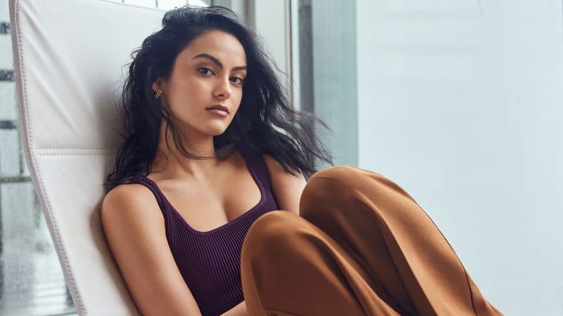 Camila Mendes Actress Wallpaper