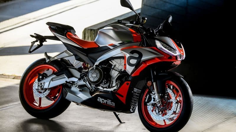 Aprilia Tuono 660 Sports bikes Wallpaper