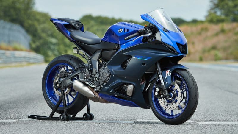 Yamaha YZF-R7 5K Wallpaper