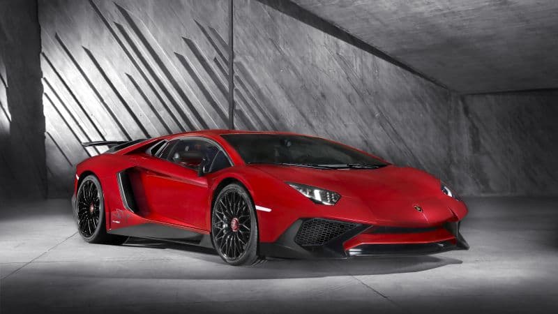 Lamborghini Aventador Superveloce 5K Wallpaper