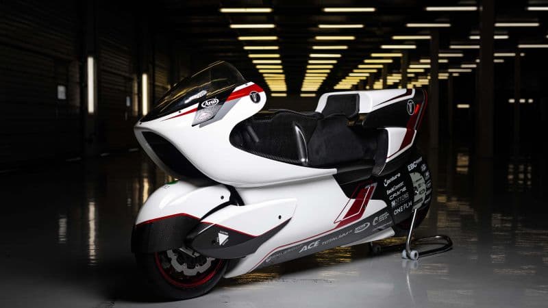 WMC250EV World's Fastest Bikes Wallpaper