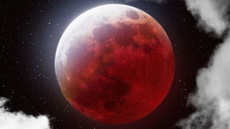Lunar Eclipse 8K Wallpaper