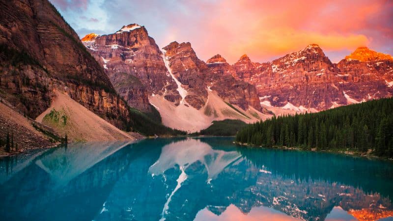Moraine Lake Sunset Wallpaper
