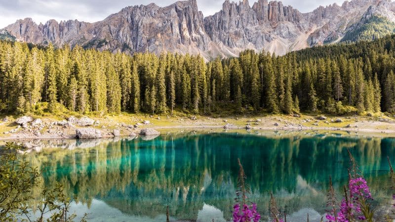 Lake Carezza Italy Wallpaper