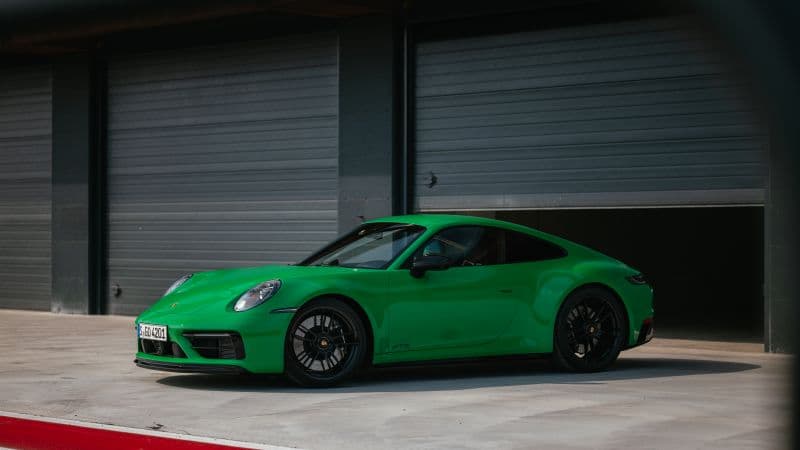 Porsche 911 Carrera GTS 2021 Wallpaper
