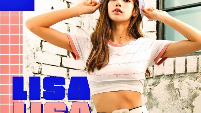 Lisa South Korean Singer Wallpaper