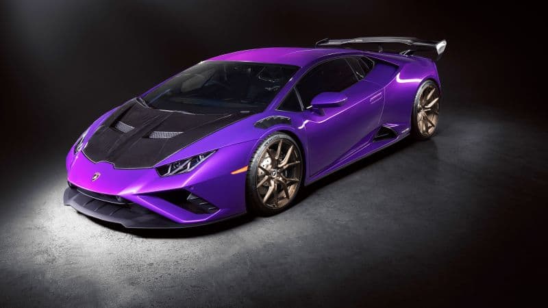 Lamborghini Huracan EVO Exotic car Wallpaper