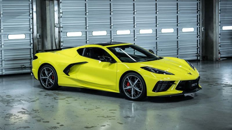 Chevrolet Corvette Stingray 2021 Wallpaper
