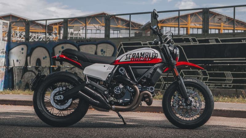 Ducati Scrambler Urban Motard 2022 Wallpaper