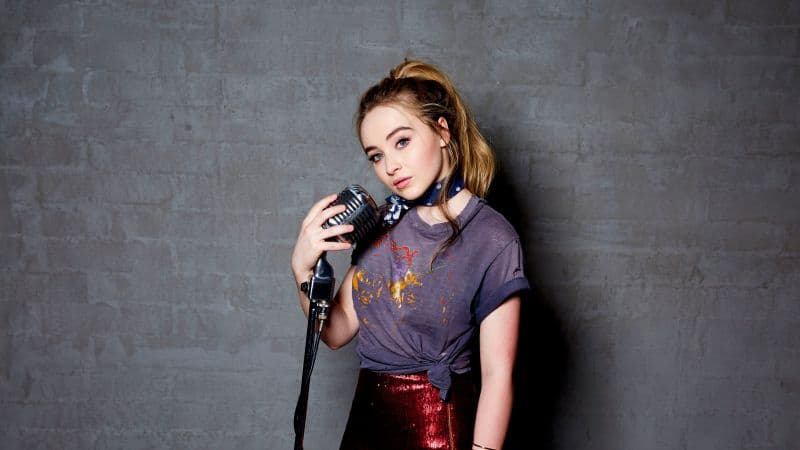Sabrina Carpenter 5K Wallpaper