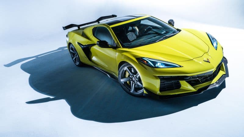 Chevrolet Corvette Z06 2023 Wallpaper