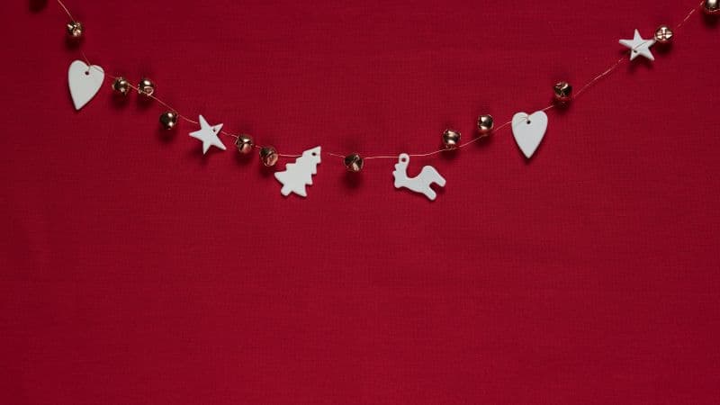 Preppy Christmas Red background Wallpaper