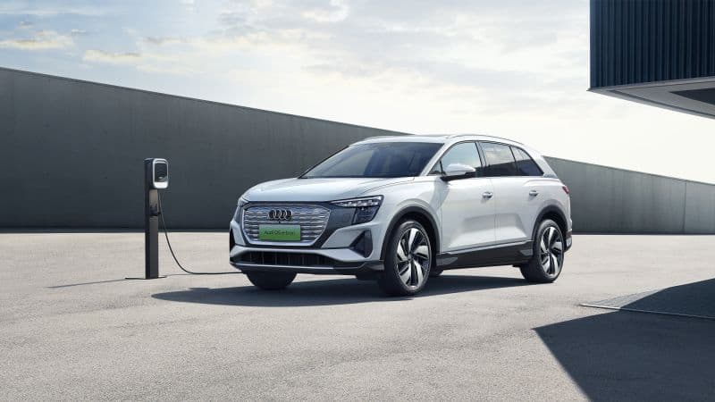 Audi Q5 40 e-tron Electric SUV Wallpaper