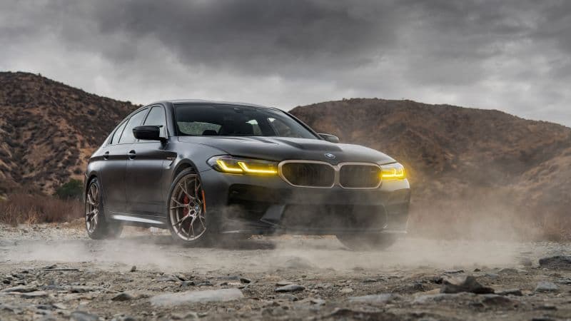 BMW M5 CS 2022 Wallpaper
